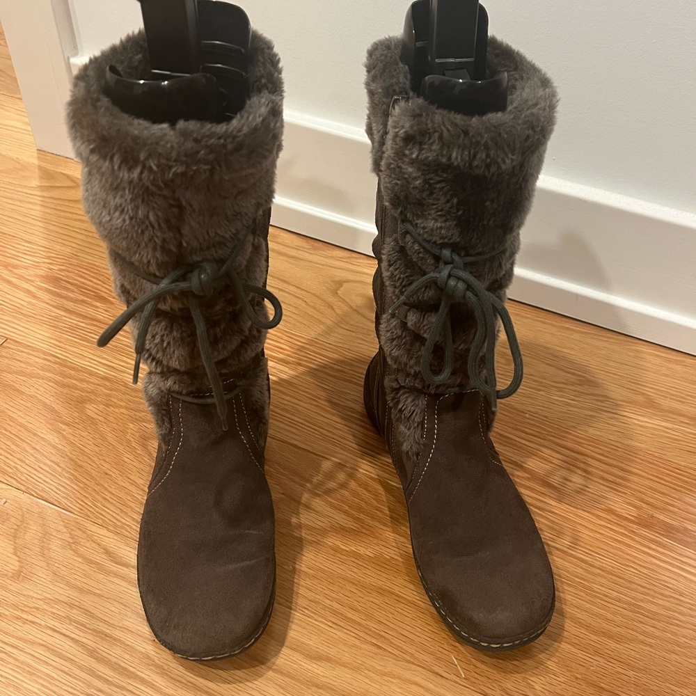 Baretraps fur boots with tie front and rubber sole- gray suede